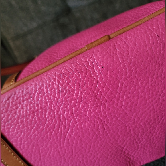 Dooney & Bourke Y2K Pebbled Leather Shoulder Bag - Picture 11 of 16